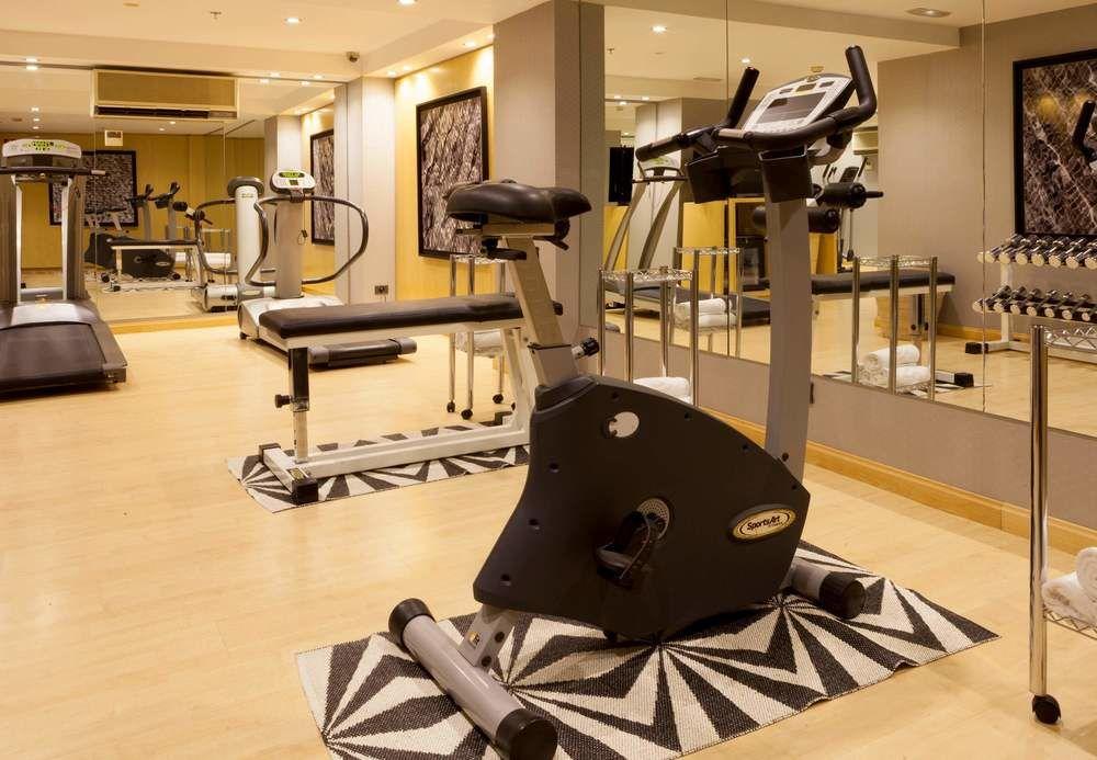 Ac Hotel Malaga Palacio By Marriott Εξωτερικό φωτογραφία