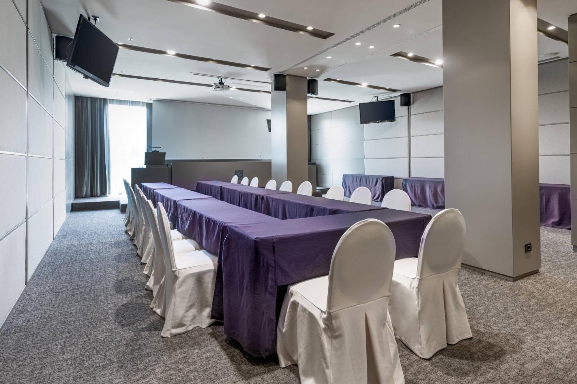 Ac Hotel Malaga Palacio By Marriott Εξωτερικό φωτογραφία