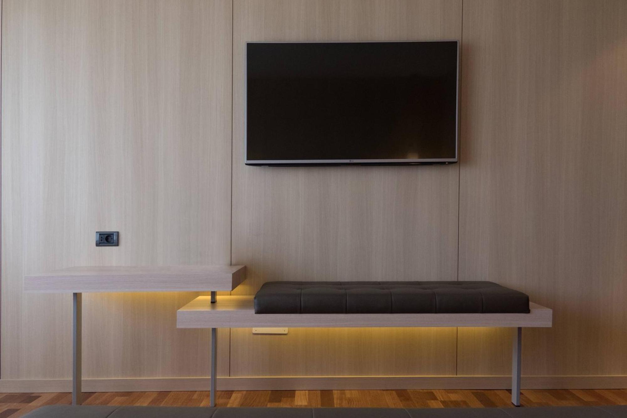 Ac Hotel Malaga Palacio By Marriott Εξωτερικό φωτογραφία