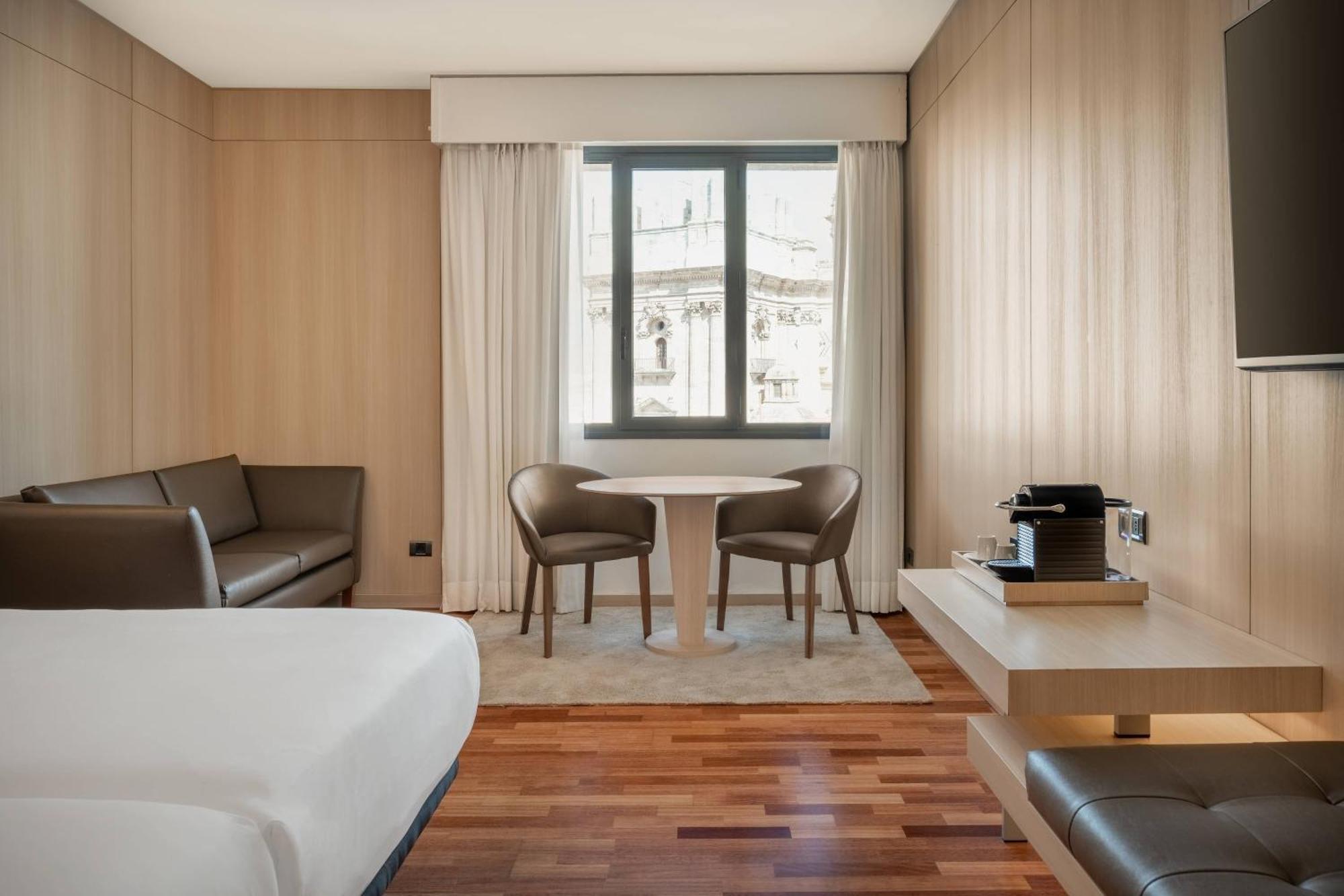 Ac Hotel Malaga Palacio By Marriott Εξωτερικό φωτογραφία