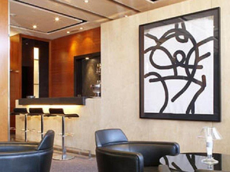 Ac Hotel Malaga Palacio By Marriott Εξωτερικό φωτογραφία
